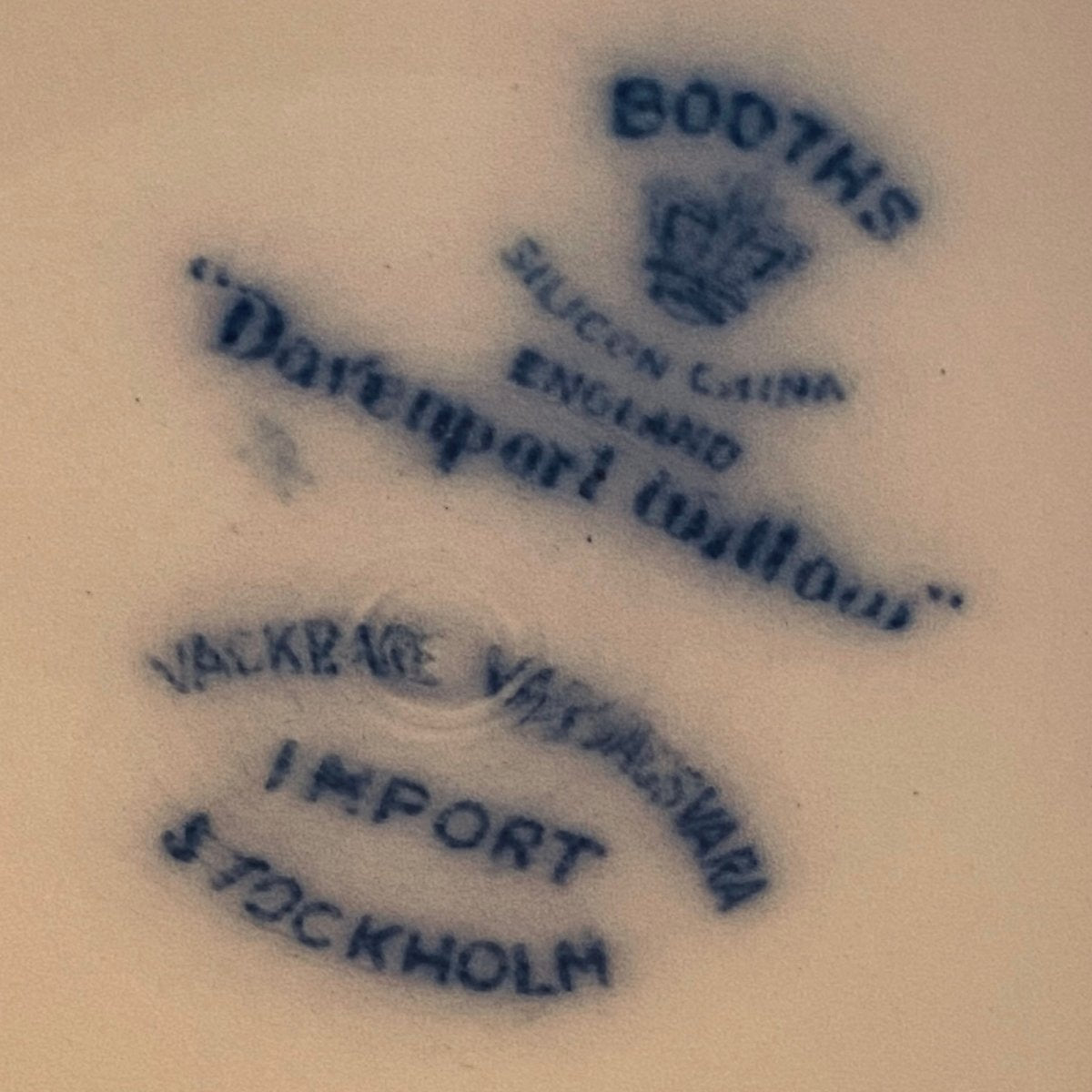 Booths Davenport Flow Blue Jug Close up of the stamp