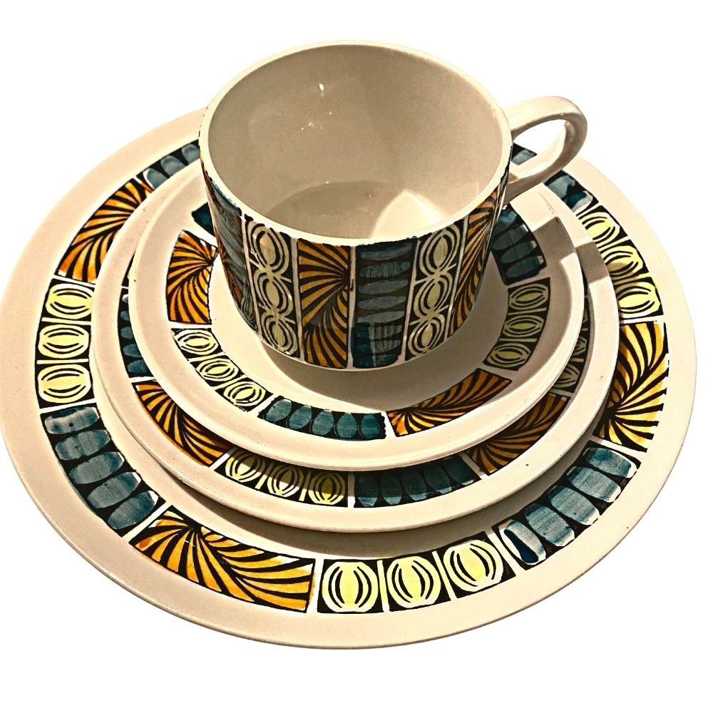 Broadhurst | Mardi Gras | Kathie Winkle | MisMatched Mosaic Tableware - Chinamania.shop