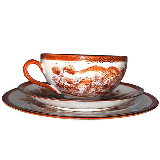 Eggshell Porcelain | Garland Geisha Lithophane | Teacup Trio in red and gold | Japanese c. 1940 - Chinamania.shop