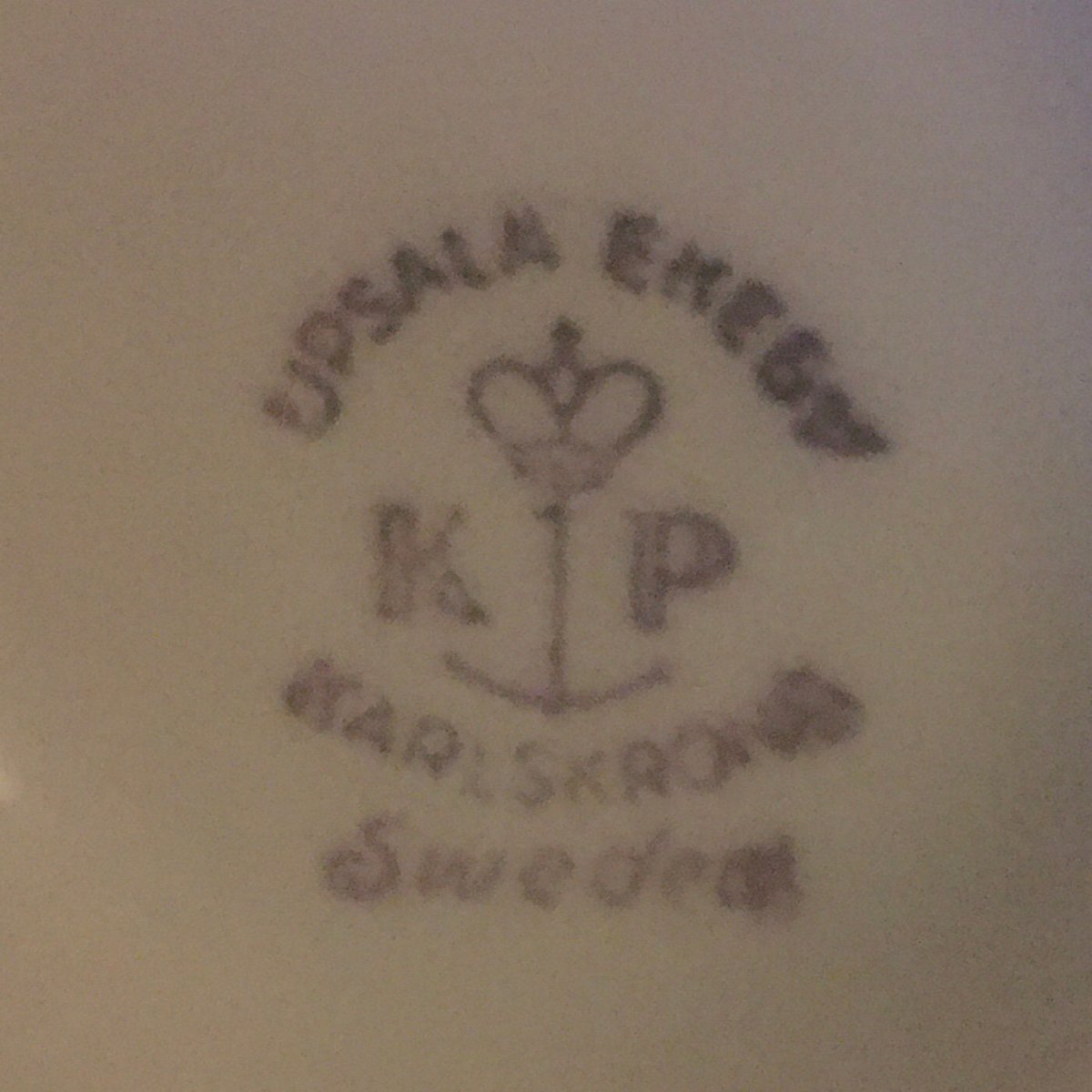 Karlskrona U.E. | perfect white and gold teacup trio | vintage tea parties - Chinamania.shop