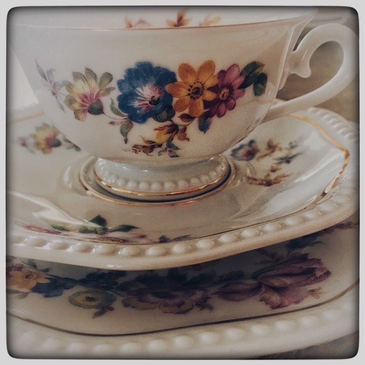 Rosenthal | Antique 1921 | demitasse tea trio, cup saucer & plate with floral detail - Chinamania.shop